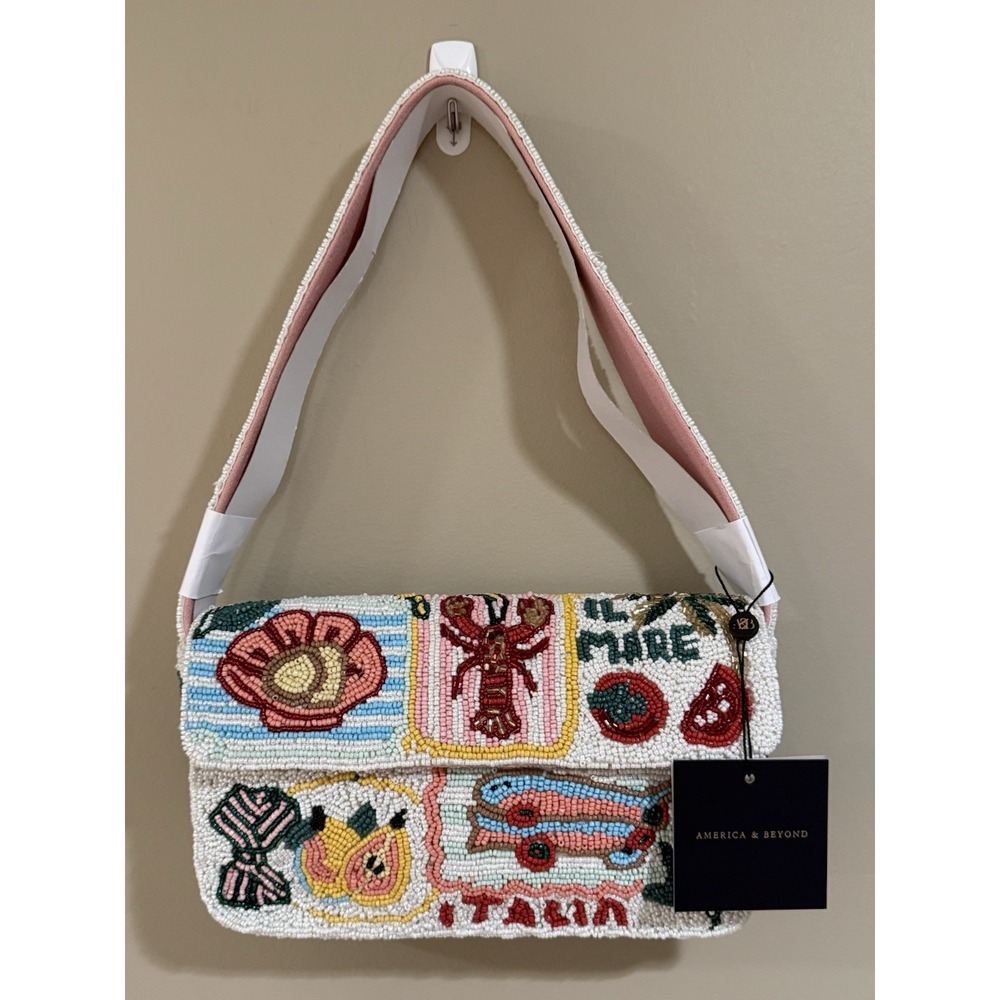 New Release Viral America & Beyond Italia Market Beaded Fish Lobster Bag